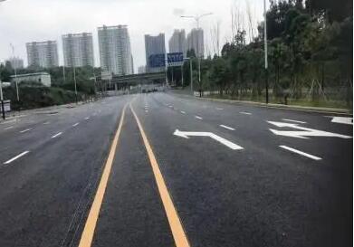 蘇州道路劃線分析，可變車道是什么意思？可變導(dǎo)向車道是可變車道嗎？